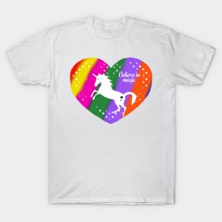 Unicorn believe in magic rainbow heart T-Shirt